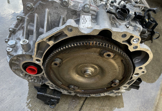 KIA SPORTAGE FWD AUTOMATIC TRANSMISSION ASSEMBLY 2.5L 15K MILES 23-25