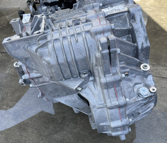 KIA SPORTAGE FWD AUTOMATIC TRANSMISSION ASSEMBLY 2.5L 15K MILES 23-25