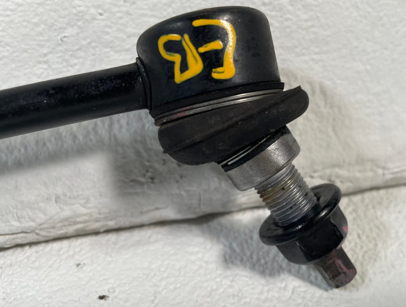 Load image into Gallery viewer, 22-26 HYUNDAI TUCSON FRONT LEFT OR RIGHT STABILIZER SWAY BAR END LINK # 113698
