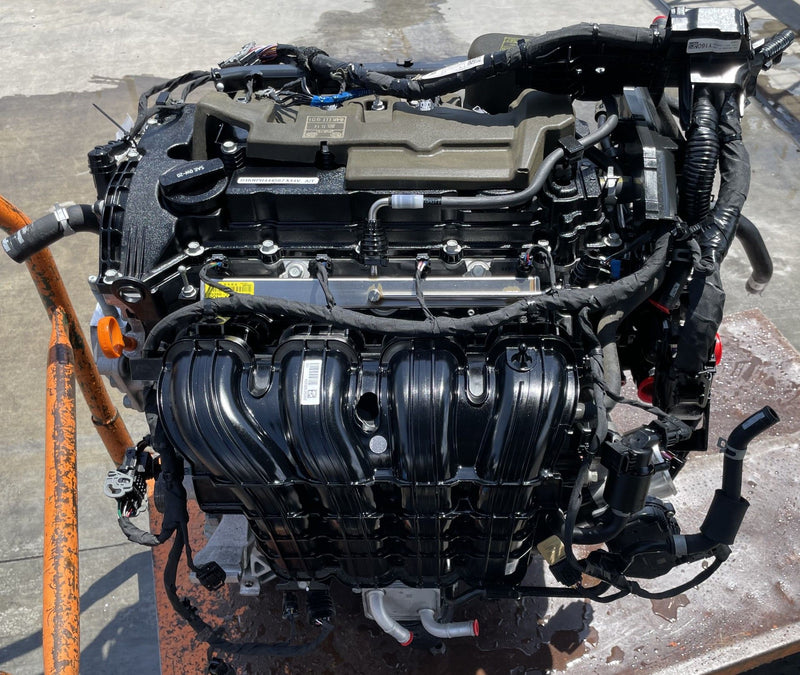 Load image into Gallery viewer, KIA SPORTAGE FWD AUTOMATIC ENGINE MOTOR ASSEMBLY 2.5L 2024 # 113316
