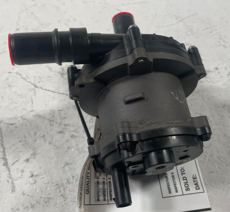 Load image into Gallery viewer, 2023-2025 HYUNDAI IONIQ 6 BATTERY AUXILIARY WATER COOLING COOLANT PUMP # 112253
