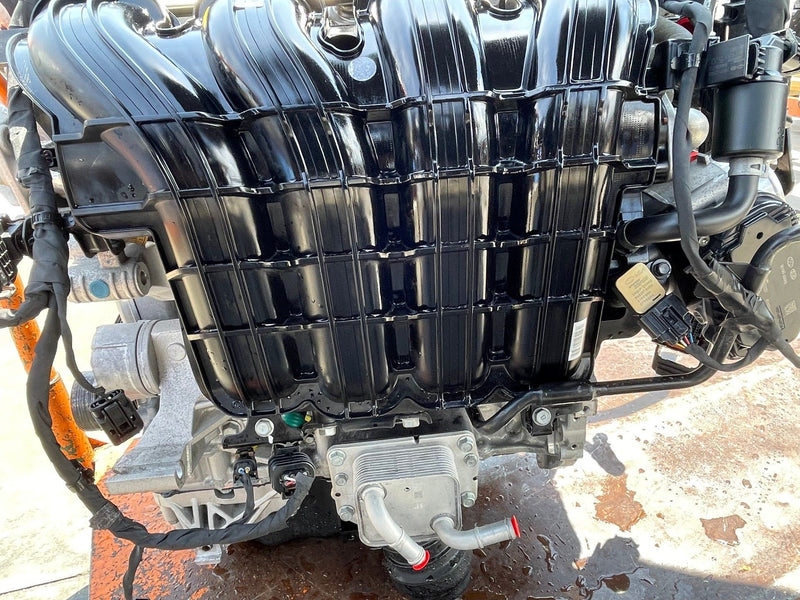 Load image into Gallery viewer, KIA SPORTAGE FWD AUTOMATIC ENGINE MOTOR ASSEMBLY 2.5L 2024 # 113316
