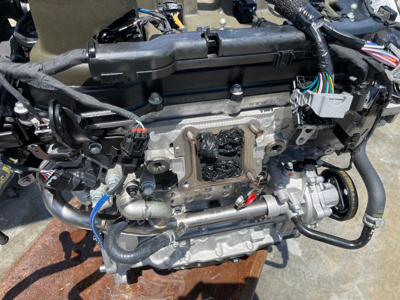 Load image into Gallery viewer, KIA SPORTAGE FWD AUTOMATIC ENGINE MOTOR ASSEMBLY 2.5L 2024 # 113316
