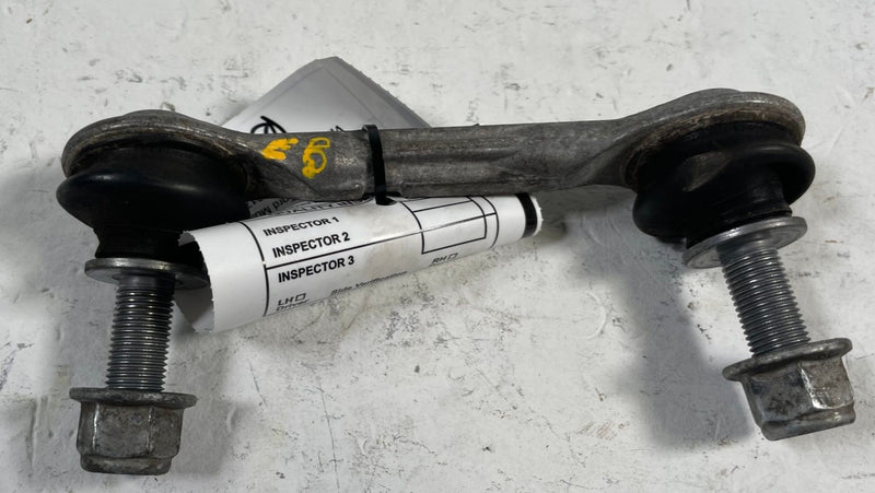 Load image into Gallery viewer, 15-25 FORD MUSTANG REAR LEFT OR RIGHT STABILIZER SWAY ANTI ROLL BAR LINK #113461
