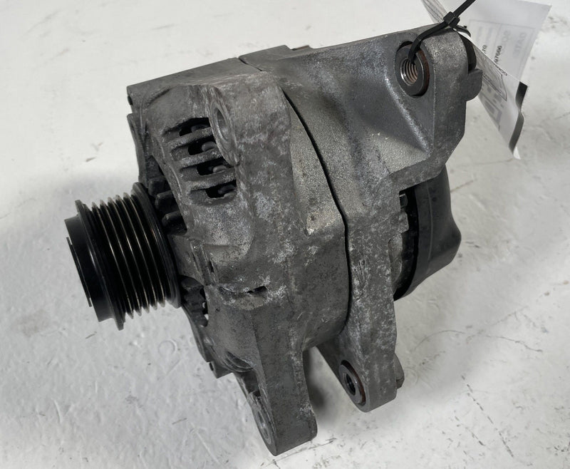 Load image into Gallery viewer, 2019-2023 GENESIS G70 ENGINE ALTERNATOR GENERATOR ASSEMBLY 13.5V 2.5L # 108142
