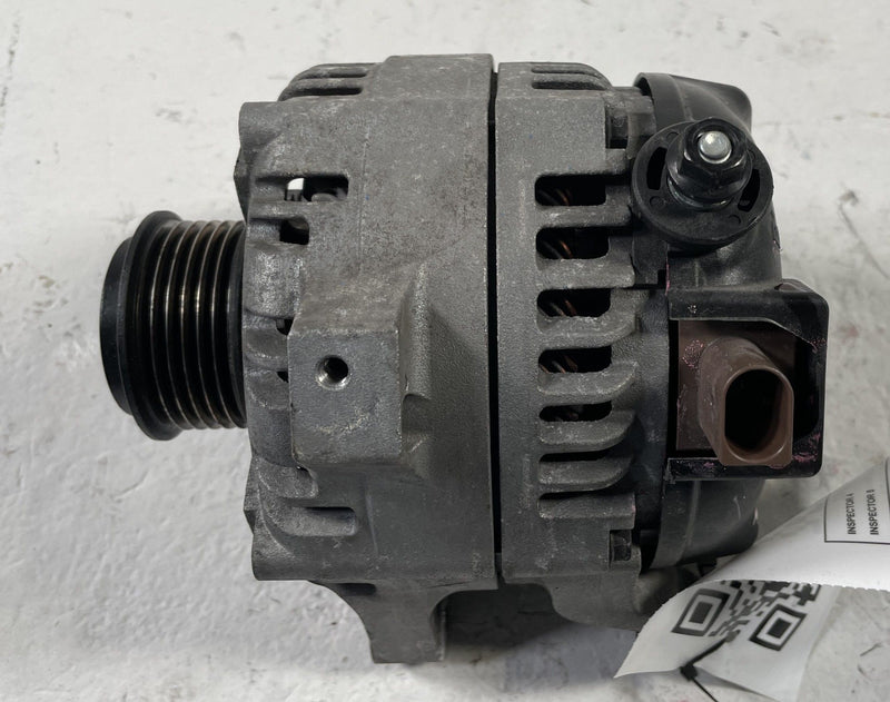 Load image into Gallery viewer, 2019-2023 GENESIS G70 ENGINE ALTERNATOR GENERATOR ASSEMBLY 13.5V 2.5L # 108142
