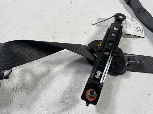 2023 - 2025 HYUNDAI IONIQ 6 FRONT LEFT DRIVER SIDE SEAT BELT RETRACTOR