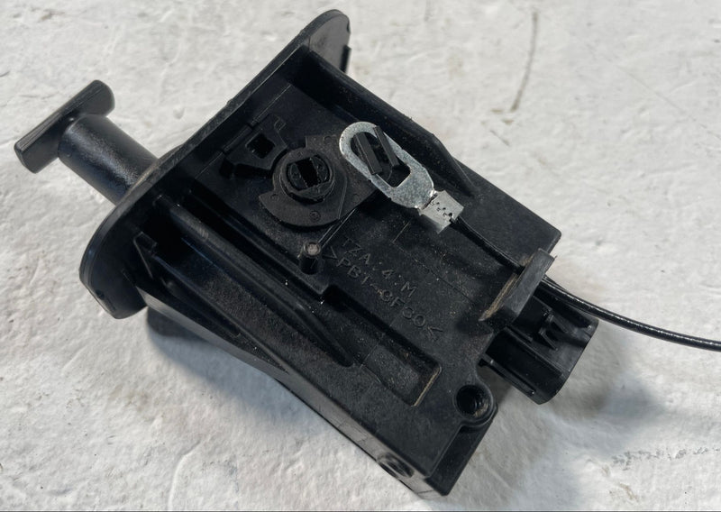 Load image into Gallery viewer, 2023-2025 HONDA ACCORD FUEL FILLER DOOR LID LOCK LATCH ACTUATOR W/ CABLE #109524
