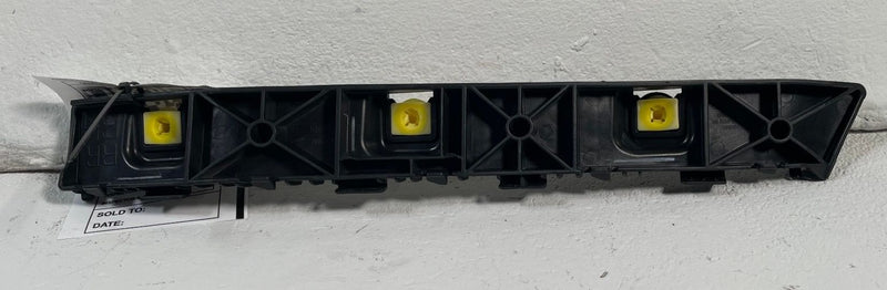 Load image into Gallery viewer, 2022 - 2026 HYUNDAI TUCSON REAR RIGHT SIDE BUMPER MOUNT SUPPORT BRACKET # 113700
