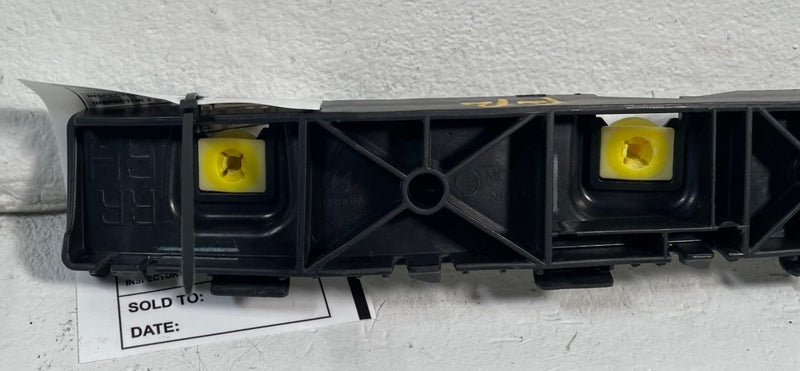 Load image into Gallery viewer, 2022 - 2026 HYUNDAI TUCSON REAR RIGHT SIDE BUMPER MOUNT SUPPORT BRACKET # 113700
