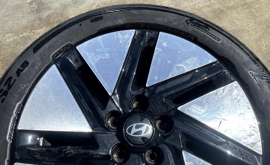 HYUNDAI IONIQ 6 18x7.5 BLACK 7-SLOT ALLOY WHEEL RIM W/TIRE (ONLY