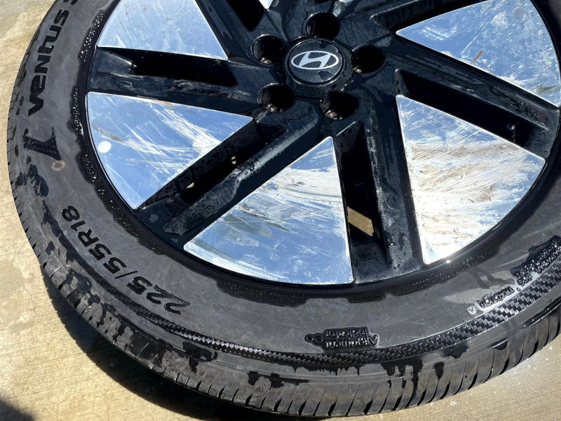 Load image into Gallery viewer, HYUNDAI IONIQ 6 18x7.5 BLACK 7-SLOT ALLOY WHEEL RIM W/TIRE (ONLY#1) 23-25 110917
