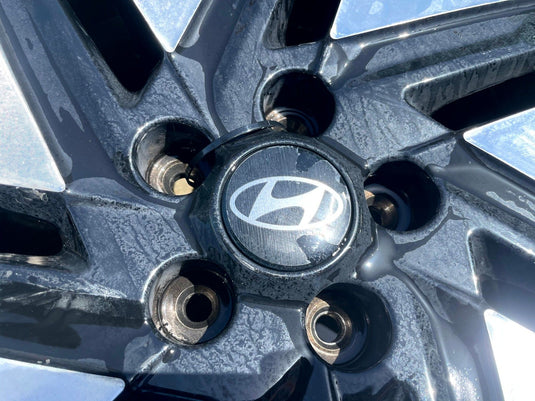 HYUNDAI IONIQ 6 18x7.5 BLACK 7-SLOT ALLOY WHEEL RIM W/TIRE (ONLY
