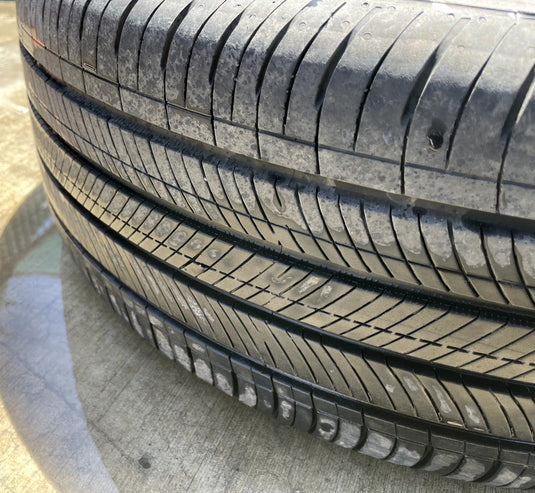 HYUNDAI IONIQ 6 18x7.5 BLACK 7-SLOT ALLOY WHEEL RIM W/TIRE (ONLY