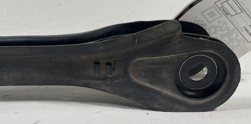 Load image into Gallery viewer, 2022-2026 HYUNDAI TUCSON REAR RIGHT PASSENGER LOWER LATERAL CONTROL ARM # 113704

