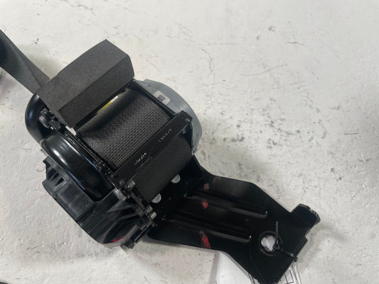 2023-2025 HYUNDAI IONIQ 6 REAR RIGHT PASSENGER SIDE SEATBELT RETRACTOR