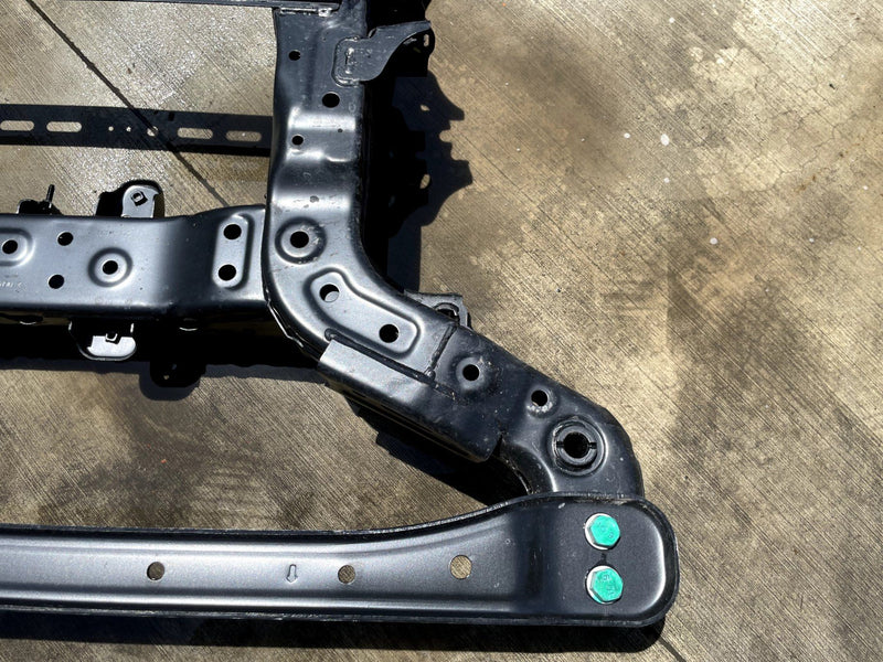 Load image into Gallery viewer, 23-25 HYUNDAI IONIQ 6 RWD FRONT SUSPENSION SUBFRAME CROSSMEMBER CRADLE # 110919
