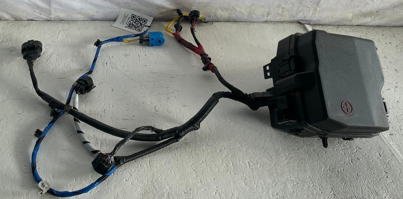 Load image into Gallery viewer, 2023 - 2025 KIA SPORTAGE FRONT WIRE WIRING HARNESS W/ FUSE BOX 2.5L # 113305
