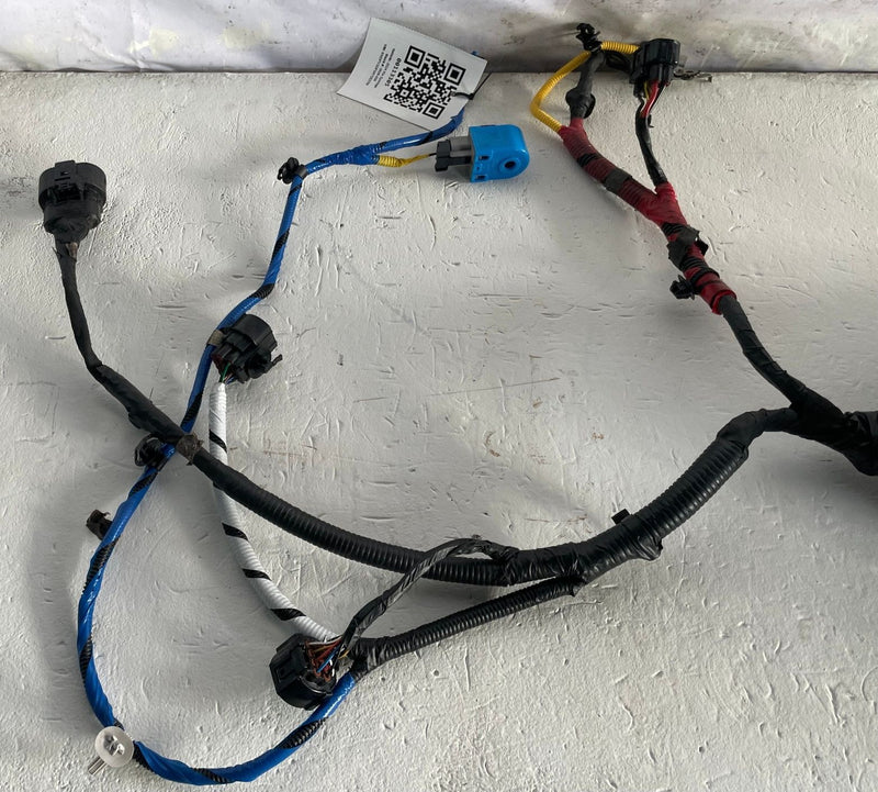 Load image into Gallery viewer, 2023 - 2025 KIA SPORTAGE FRONT WIRE WIRING HARNESS W/ FUSE BOX 2.5L # 113305
