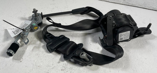 18-23 FORD MUSTANG FRONT LEFT DRIVER SIDE SEAT BELT SEATBELT RETRACTOR