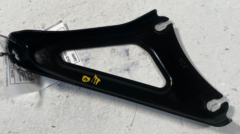 Load image into Gallery viewer, 2023 - 2025 HONDA ACCORD FRONT ENGINE MOTOR MOUNT BRACKET 50625-30A-A10 # 109516
