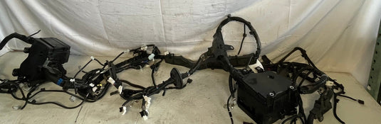 2023-24 TOYOTA TUNDRA ENGINE BAY ROOM FUSE BOX WIRE WIRING HARNESS 3.4L