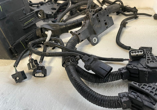 2023-24 TOYOTA TUNDRA ENGINE BAY ROOM FUSE BOX WIRE WIRING HARNESS 3.4L