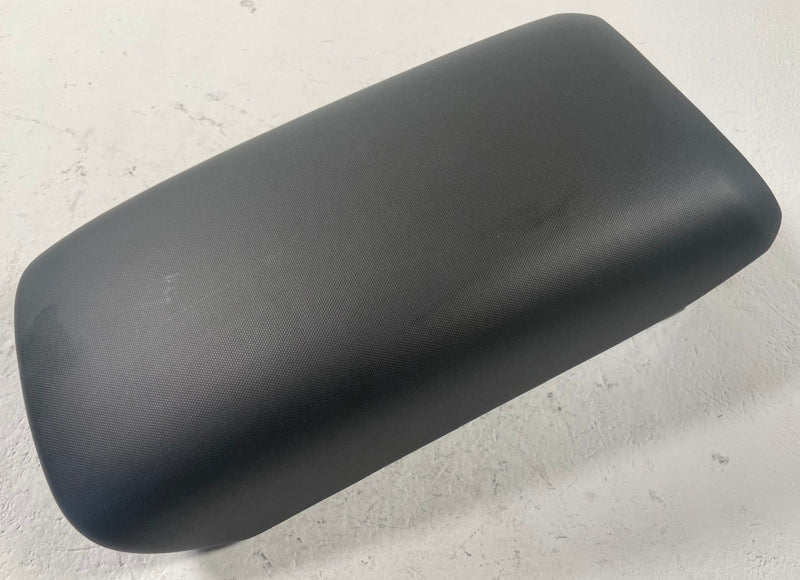 Load image into Gallery viewer, 2023 - 2025 HYUNDAI IONIQ 6 CENTER CONSOLE ARMREST ARM REST LID COVER # 112299
