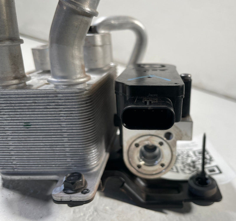 Load image into Gallery viewer, 23-25 HYUNDAI IONIQ 6 A/C HEATER EVAPORATOR CORE COOLER CHILLER &amp; VALVE #110849
