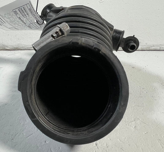 2022-2026 HYUNDAI TUCSON ENGINE AIR INTAKE HOSE TUBE PIPE 2.5L 28130CW20