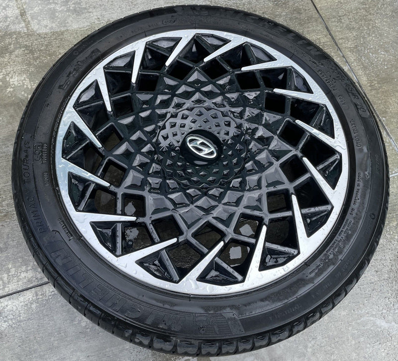 Load image into Gallery viewer, HYUNDAI IONIQ 5 20x8.5 BLACK ALLOY WHEEL RIM W/TIRE (ONLY#1) 2022-2024 # 108596
