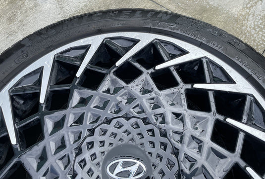 HYUNDAI IONIQ 5 20x8.5 BLACK ALLOY WHEEL RIM W/TIRE (ONLY#1) 2022-2024 # 108596