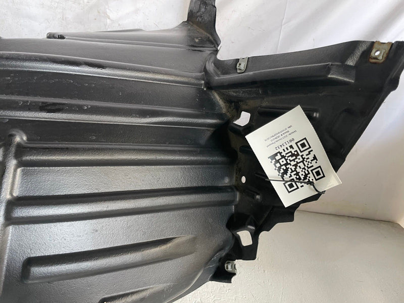 Load image into Gallery viewer, 2022 - 2025 HONDA PASSPORT FRONT RIGHT SIDE FENDER LINER SPLASH SHIELD # 113432
