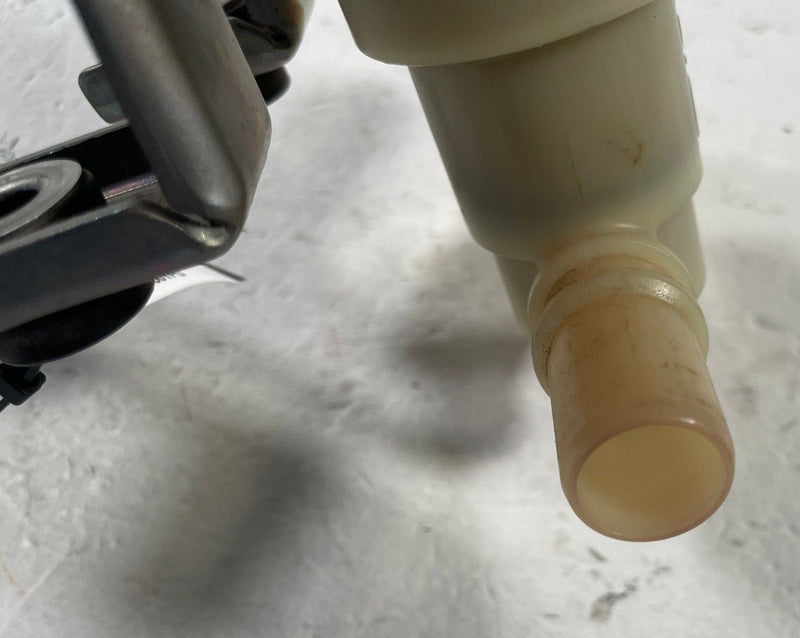 Load image into Gallery viewer, 23 - 25 HYUNDAI IONIQ 6 3-WAY BATTERY COOLING CONTROL VALVE 375W3-KL00 # 110846
