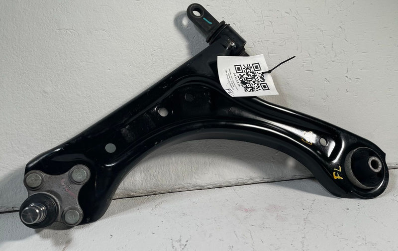 Load image into Gallery viewer, 2022-2026 HYUNDAI TUCSON FRONT LEFT DRIVER SIDE LOWER CONTROL ARM 2.5L # 113729
