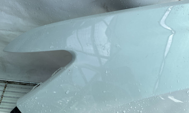 Load image into Gallery viewer, HONDA PASSPORT FRONT LEFT SIDE FENDER ASSEMBLY WHITE (NH883P) 2022-2025 # 113446
