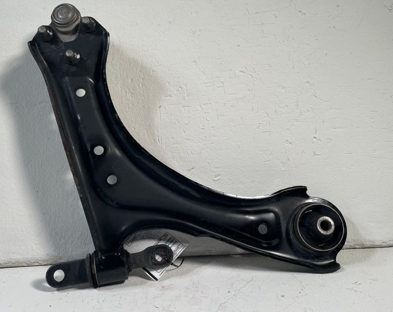 Load image into Gallery viewer, 2022-2026 HYUNDAI TUCSON FRONT LEFT DRIVER SIDE LOWER CONTROL ARM 2.5L # 113729
