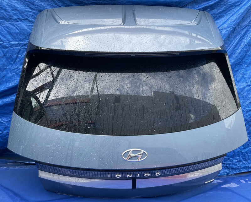Load image into Gallery viewer, HYUNDAI IONIQ 5 TRUNK LID DECK TAIL GATE TAILGATE BLUE (U3P) 2022-2024 # 108603
