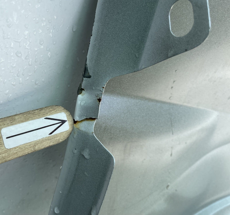 Load image into Gallery viewer, HONDA PASSPORT FRONT LEFT SIDE FENDER ASSEMBLY WHITE (NH883P) 2022-2025 # 113446
