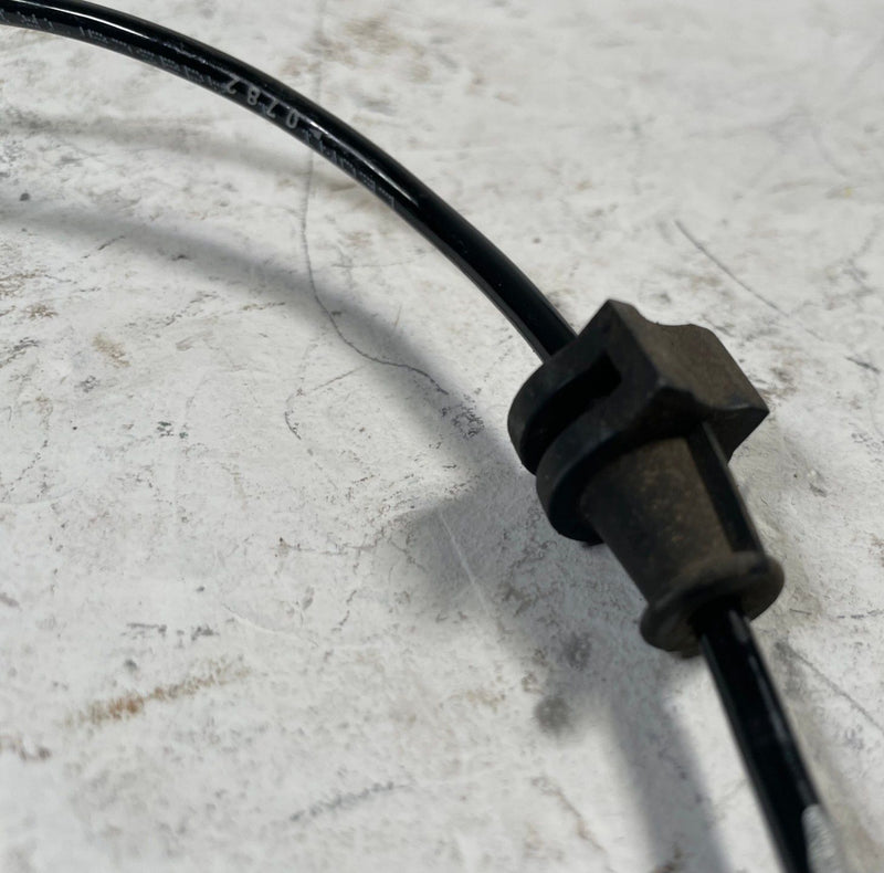 Load image into Gallery viewer, 15-23 FORD MUSTANG FRONT RIGHT SIDE ABS WHEEL SPEED SENSOR FR3Z-2C204-A # 113464
