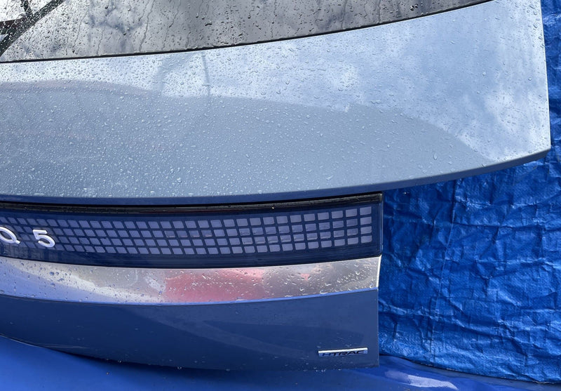 Load image into Gallery viewer, HYUNDAI IONIQ 5 TRUNK LID DECK TAIL GATE TAILGATE BLUE (U3P) 2022-2024 # 108603

