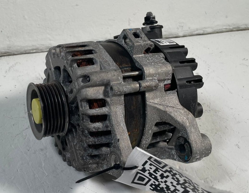 Load image into Gallery viewer, 2022 - 2026 HYUNDAI TUCSON ENGINE ALTERNATOR GENERATOR 150A 2.5L # 113738

