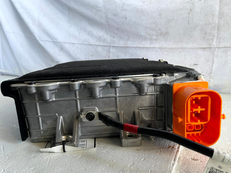 Load image into Gallery viewer, 2023-2025 HYUNDAI IONIQ 6 ICCU INTEGRATED BATTERY CHARGING CONTROL UNIT# 110888
