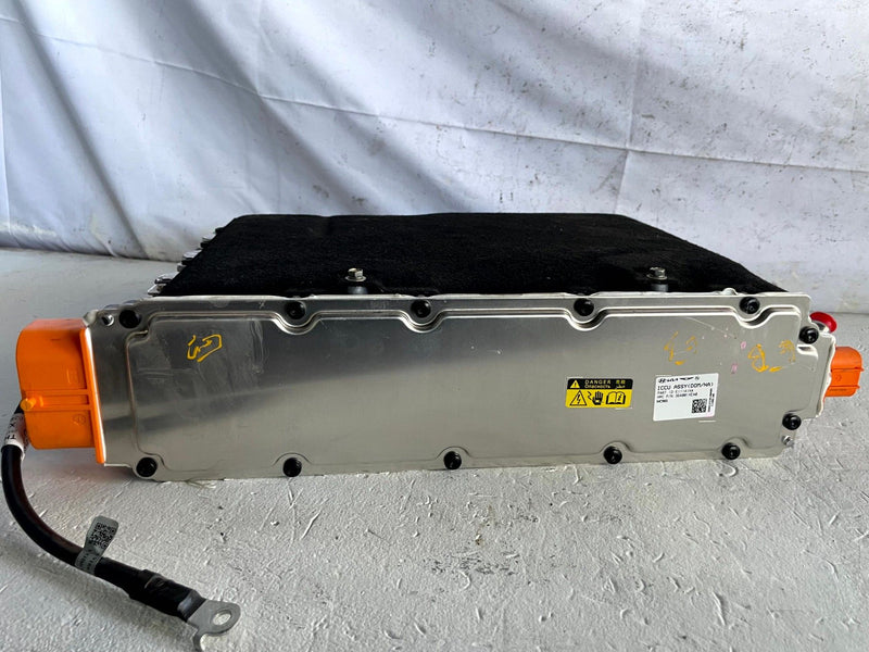 Load image into Gallery viewer, 2023-2025 HYUNDAI IONIQ 6 ICCU INTEGRATED BATTERY CHARGING CONTROL UNIT# 110888

