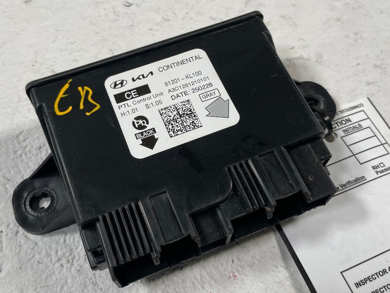 Load image into Gallery viewer, 2023-2025 HYUNDAI IONIQ 6 REAR DECK TRUNK LID CONTROL MODULE 81201KL100# 110871
