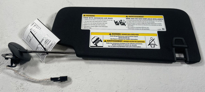 Load image into Gallery viewer, 25-26 CHEVROLET EQUINOX FRONT LEFT DRIVER SIDE SUN VISOR W/ MIRROR 1.5L # 112343
