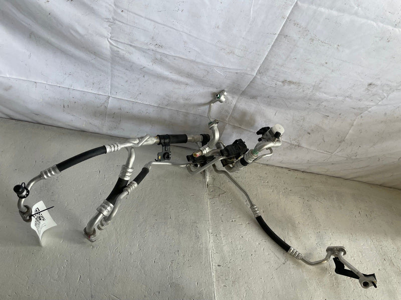 Load image into Gallery viewer, 2022-2024 HYUNDAI IONIQ 5 AWD HVAC AC AIR CONDITIONER HOSE LINE ASSEMBLY #108612
