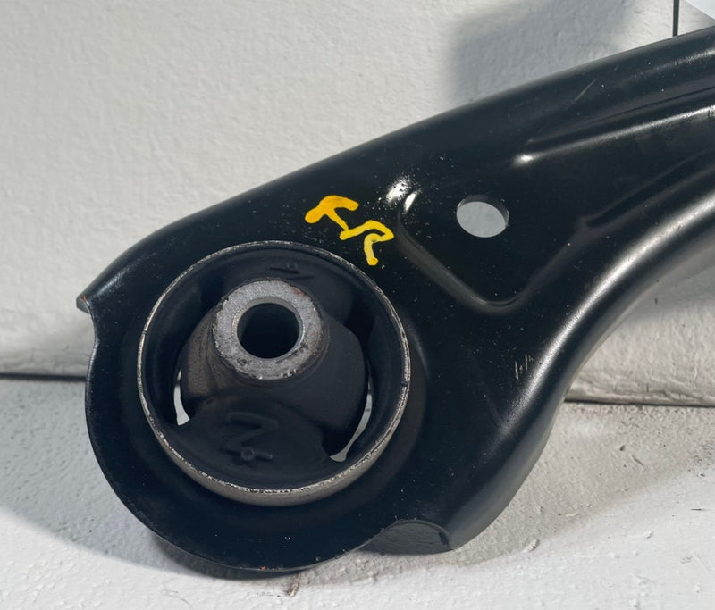 Load image into Gallery viewer, 22-26 HYUNDAI TUCSON FRONT RIGHT PASSENGER SIDE LOWER CONTROL ARM 2.5L # 113727
