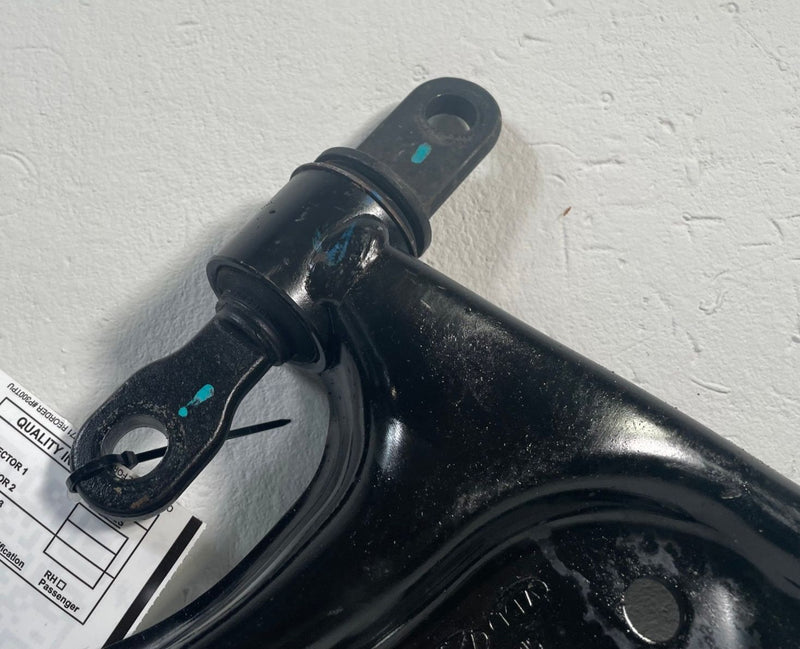 Load image into Gallery viewer, 22-26 HYUNDAI TUCSON FRONT RIGHT PASSENGER SIDE LOWER CONTROL ARM 2.5L # 113727
