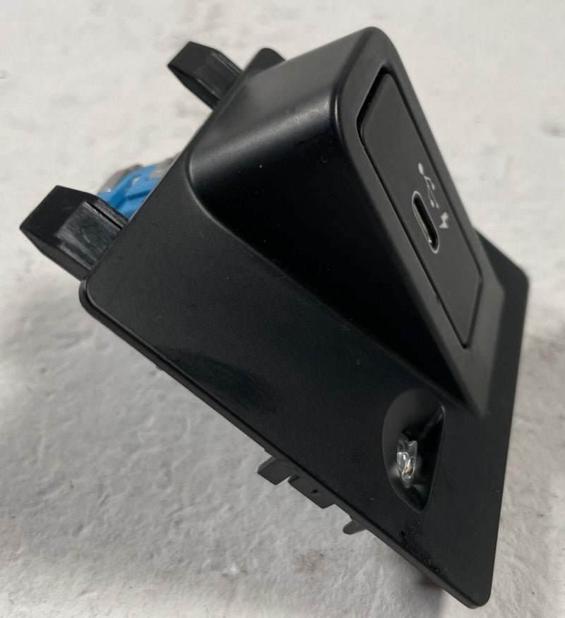 Load image into Gallery viewer, 2018-2025 BMW X3 X4 G01 G02 CENTER CONSOLE USB ADAPTER CHARGING PORT # 108220
